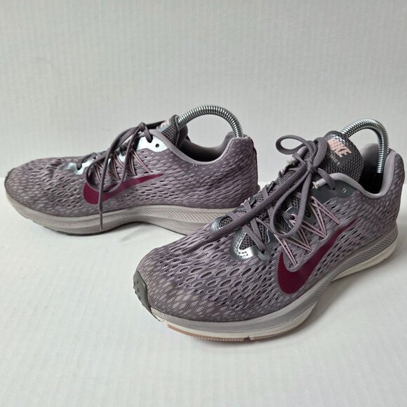 Nike Sneakers Womens 9 Gray Purple Zoom Winflo 5 BV6136 Running Jogging Shoes - Picture 2 of 9